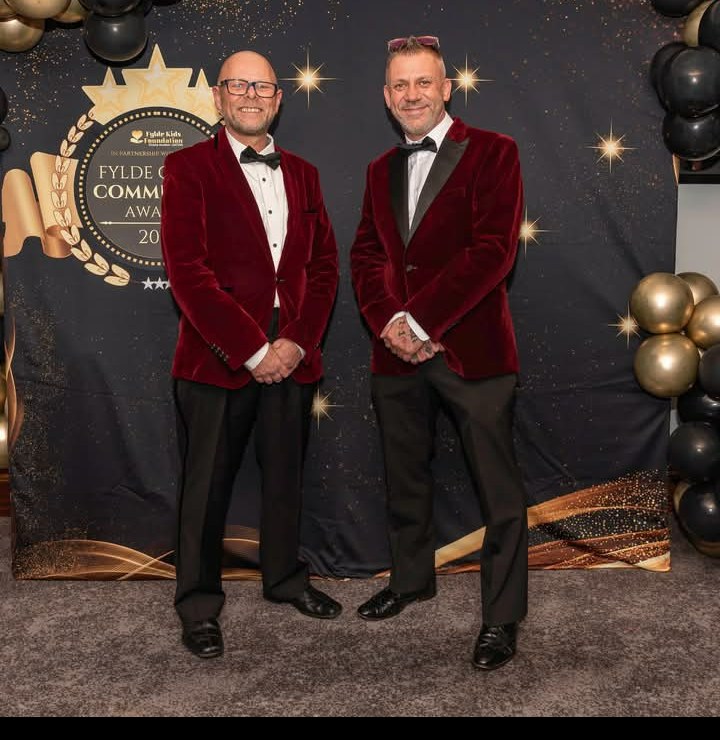 Magic and Tricky at the community awards in red velvet jackets